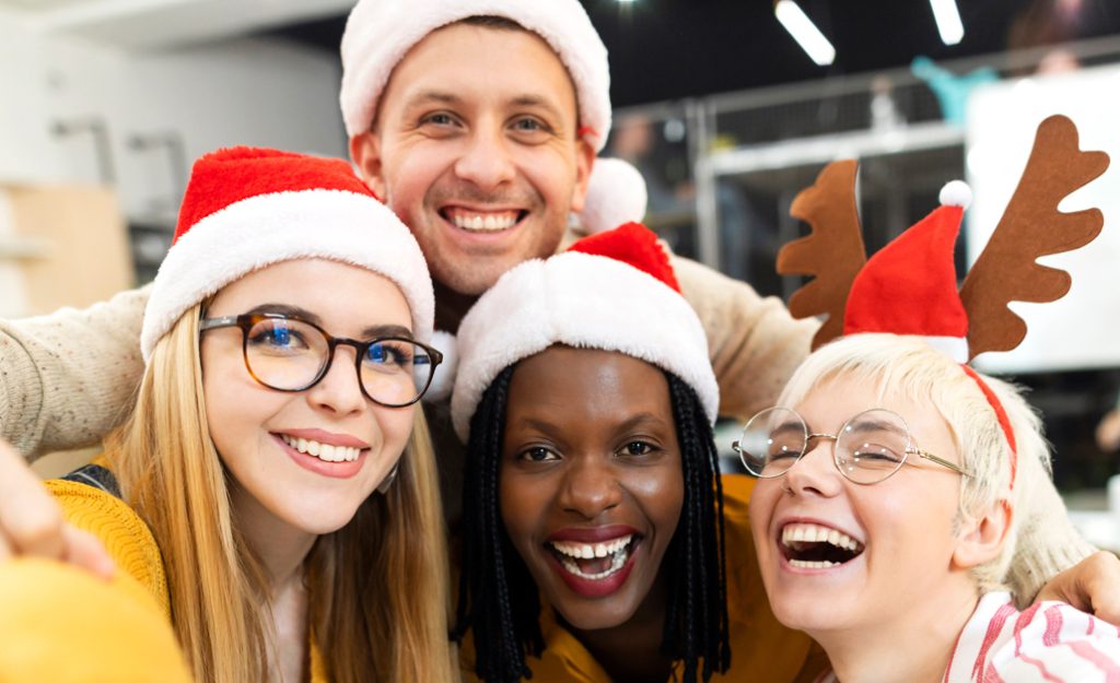 Rewarding Employees with Cash-Christmas (image 2)